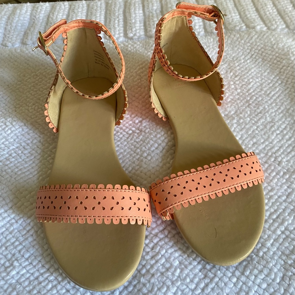 Little girl sandals